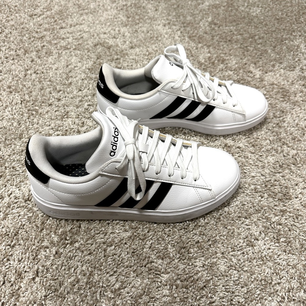 Women’s adidas cloud foam sneakers
